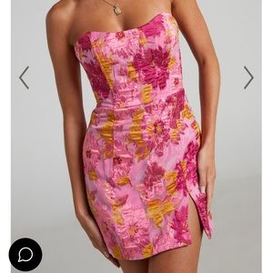 Showpo Brailey Strapless Mini Dress in color Pink Jaquard NEVER WORN/OPENED
